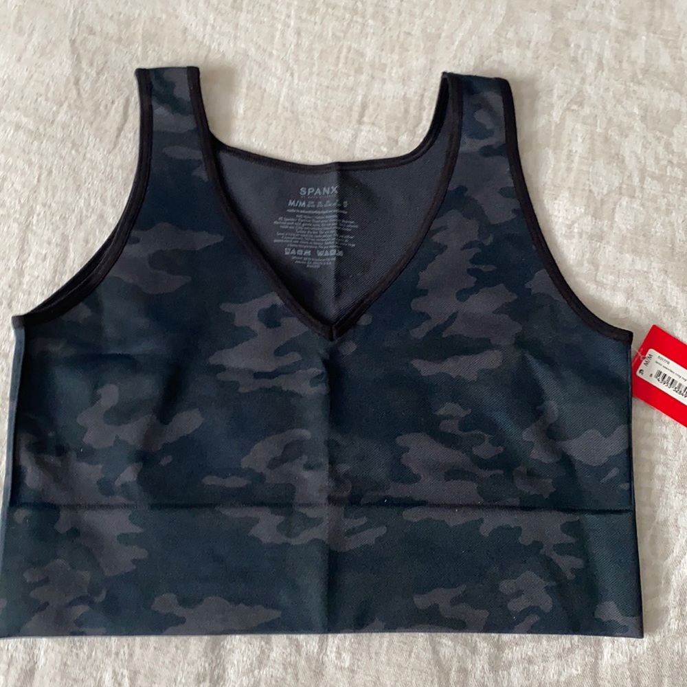 Spanx seamless crop top ! NWT